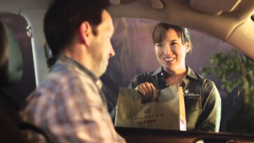 Who sings the song in the Applebee's commercial?