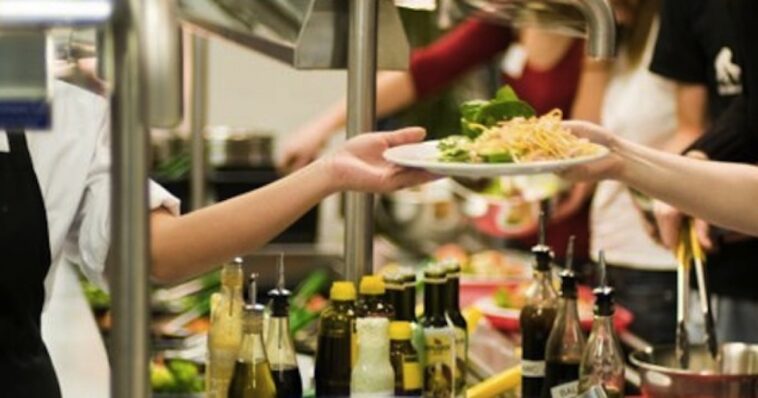 Why are Publix employees so happy?