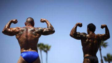 Why are bodybuilders so weak?