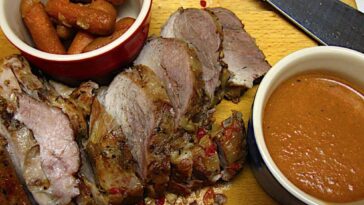 Why can't I cook frozen pork in a slow cooker?