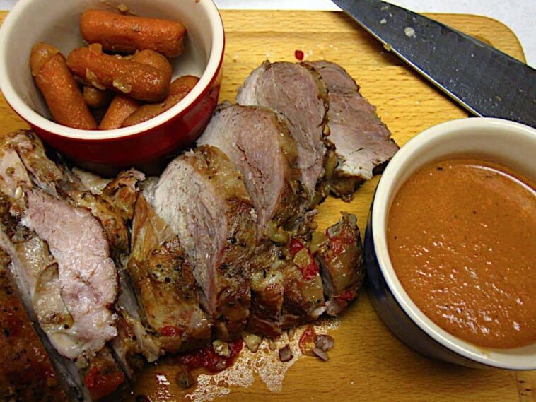 Why can't I cook frozen pork in a slow cooker?