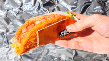 Why did Taco Bell stop selling chicken?