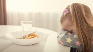 Why do I struggle to stop eating?