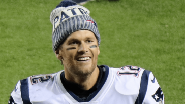 Why does Tom Brady not eat blueberries?