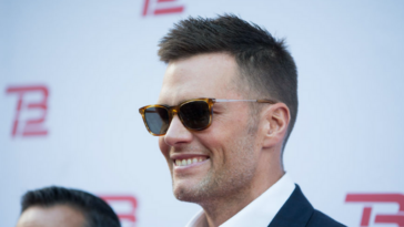 Why does Tom Brady not eat nightshades?