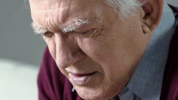 Why does it take so long for the doctor to come in?