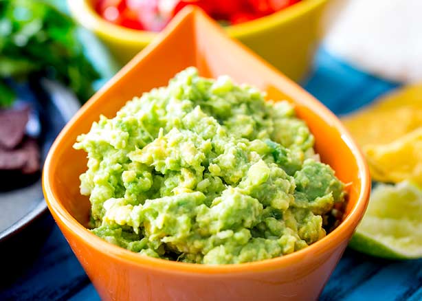 Why does store-bought guacamole stay green?