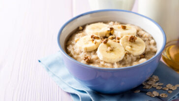 Why is oatmeal good for acid reflux?