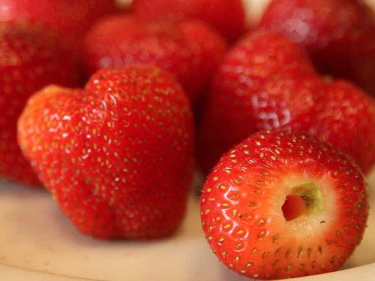 Why should you hull strawberries?