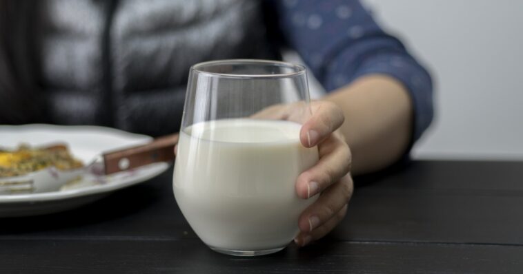 Why should you not drink oat milk?