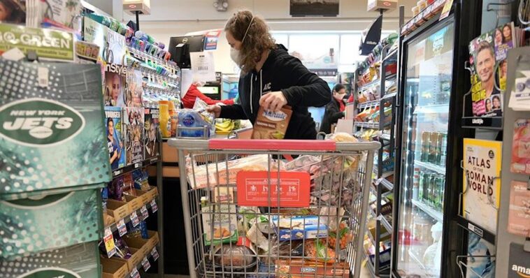 Will grocery prices go down in 2022?