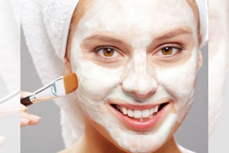 Can I apply yogurt on my face overnight?