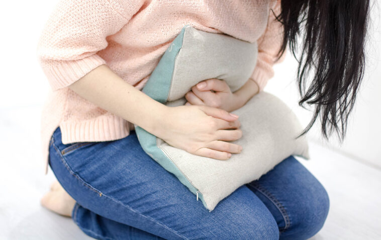 Can Mayo cause stomach pain?