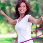 Can hula hooping slim your waist?