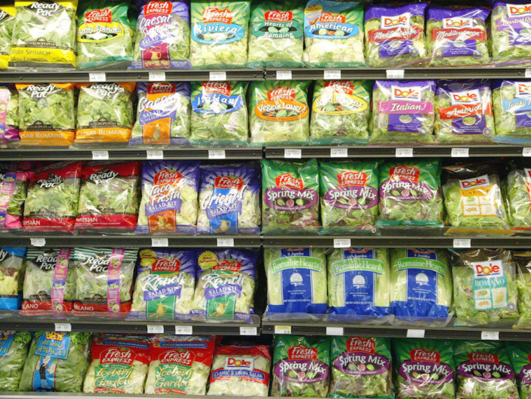 Does Aldi have bagged salads?