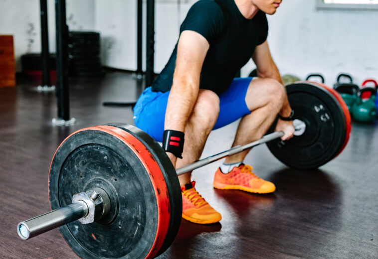Does lifting weights shorten life expectancy?