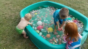 How do I give my 2 year old fruit?