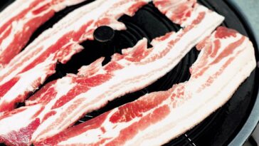 How do you remove sodium from bacon?