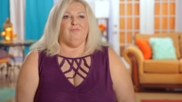 How much weight did Angela Deem lose?