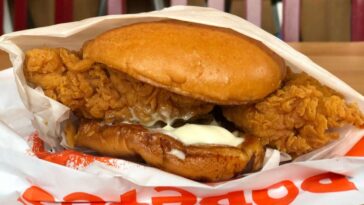 Is Popeyes Chicken real meat?
