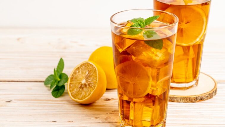 Is it OK to drink iced tea everyday?