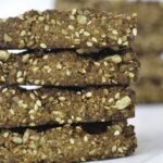 Is it OK to eat a protein bar before bed?