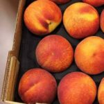 What are the side effects of eating peaches?