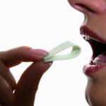 What chewing gum is healthy?
