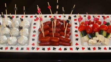 What do you serve at a game night party?