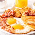 What is full American breakfast?