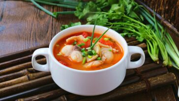 What is the healthiest soup you can eat?