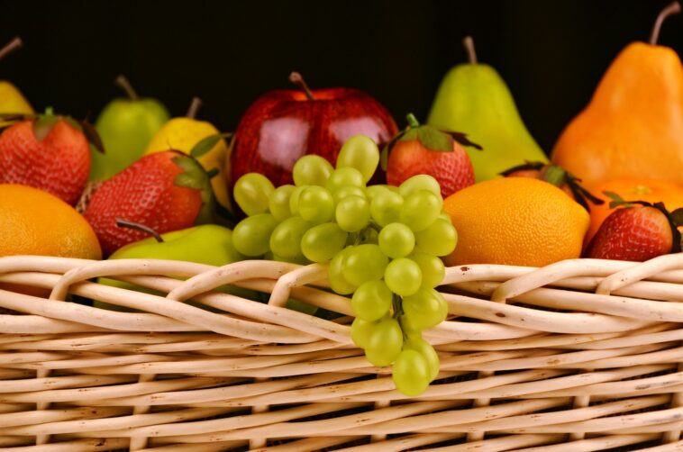 Which fruit is best for weight loss?