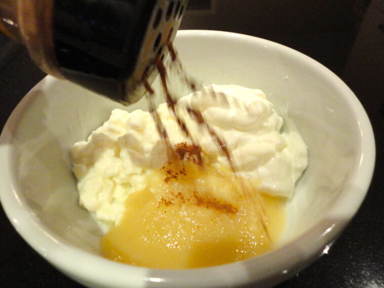 Which is healthier yogurt or cottage cheese?