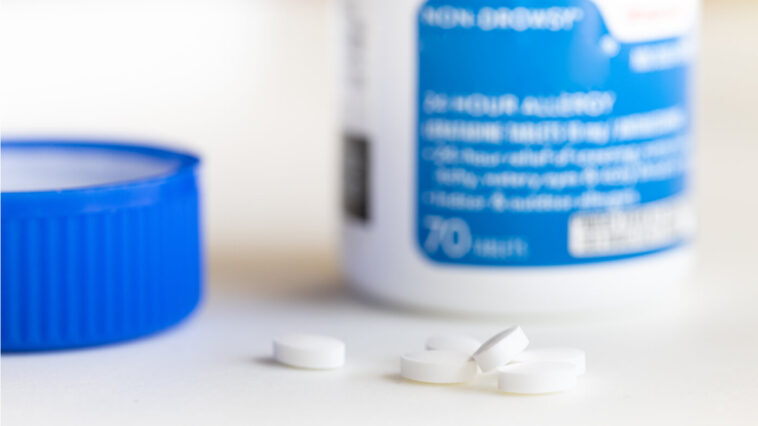 Why is there titanium dioxide In my vitamins?